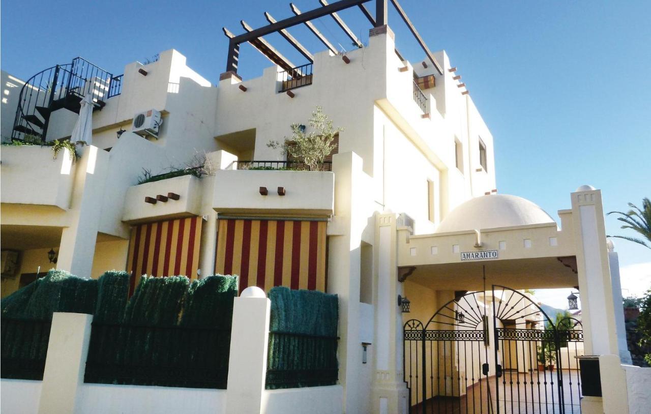 Cozy Home In Nerja With Wifi Ngoại thất bức ảnh